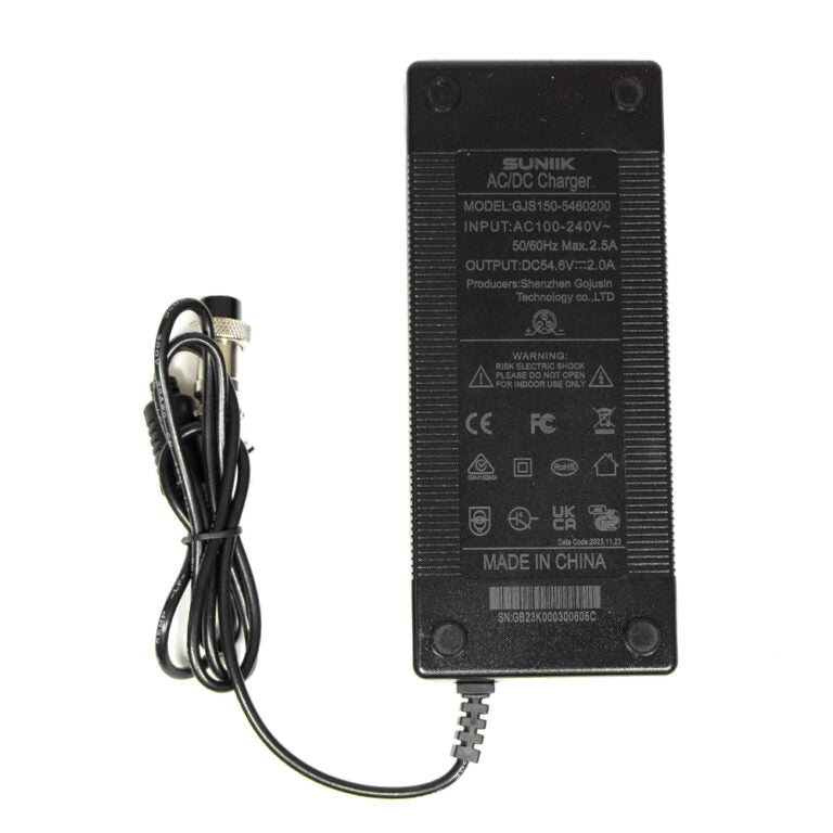 Punjač za E-Romobile 54,6 V 2 A (3-pinski GX16 konektor)