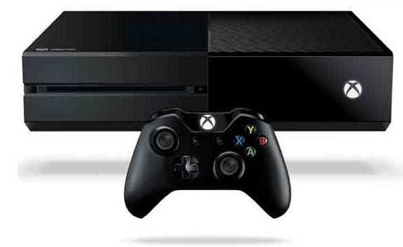 Microsoft Xbox One + 3 igrice ( MAFIA Trilogy,GhostRecon - Breakpoint,Fighter Within ) ( Rabljen )