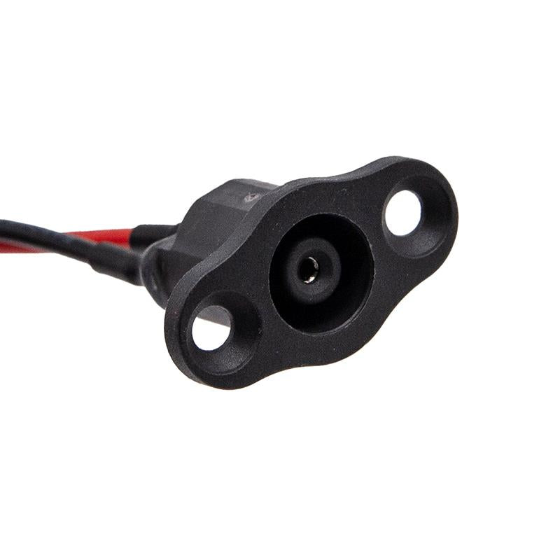 DC8mm charging connector to Molex 3mm Navee V40