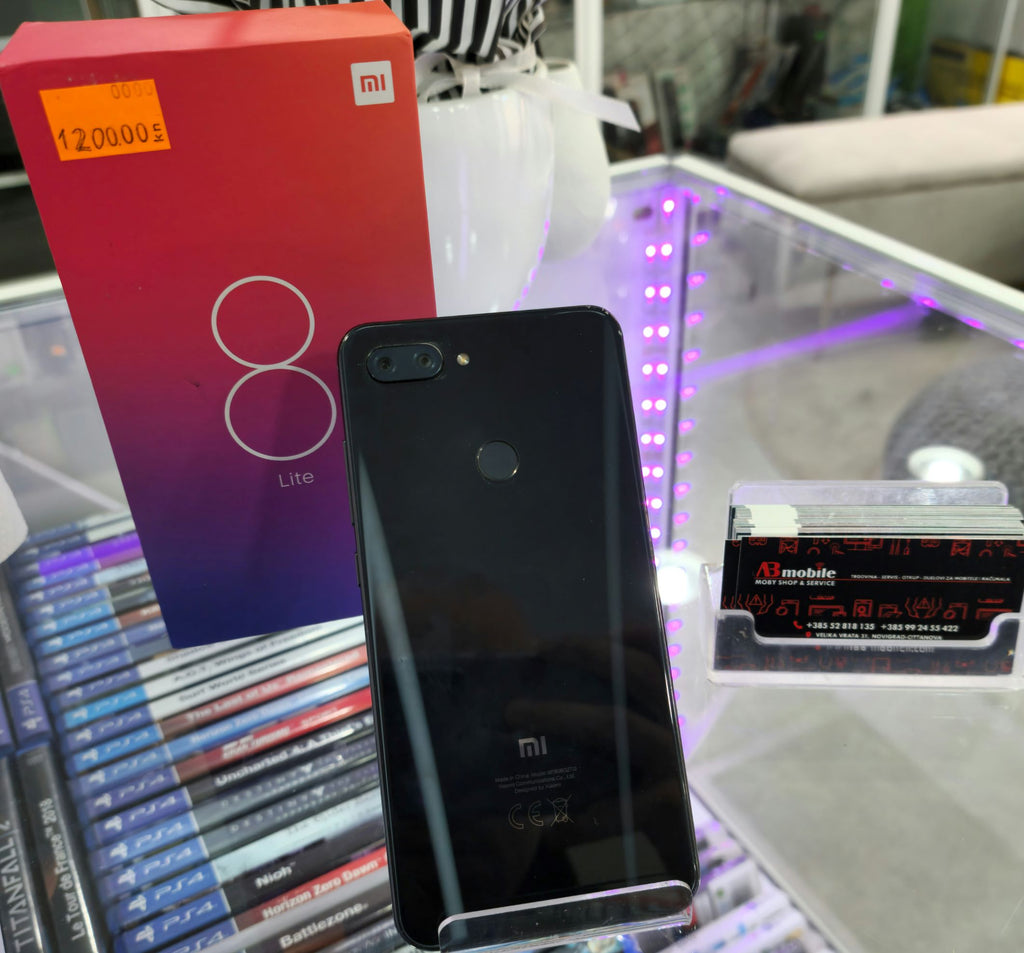 Xiaomi Mi 8 Lite